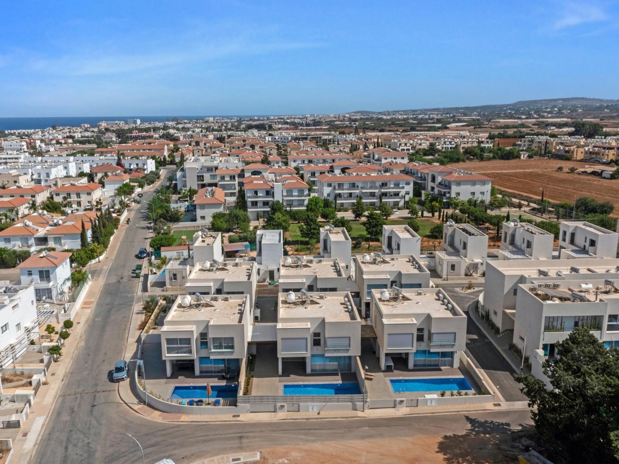 Sanders Mythical Blue Villas باراليمني المظهر الخارجي الصورة