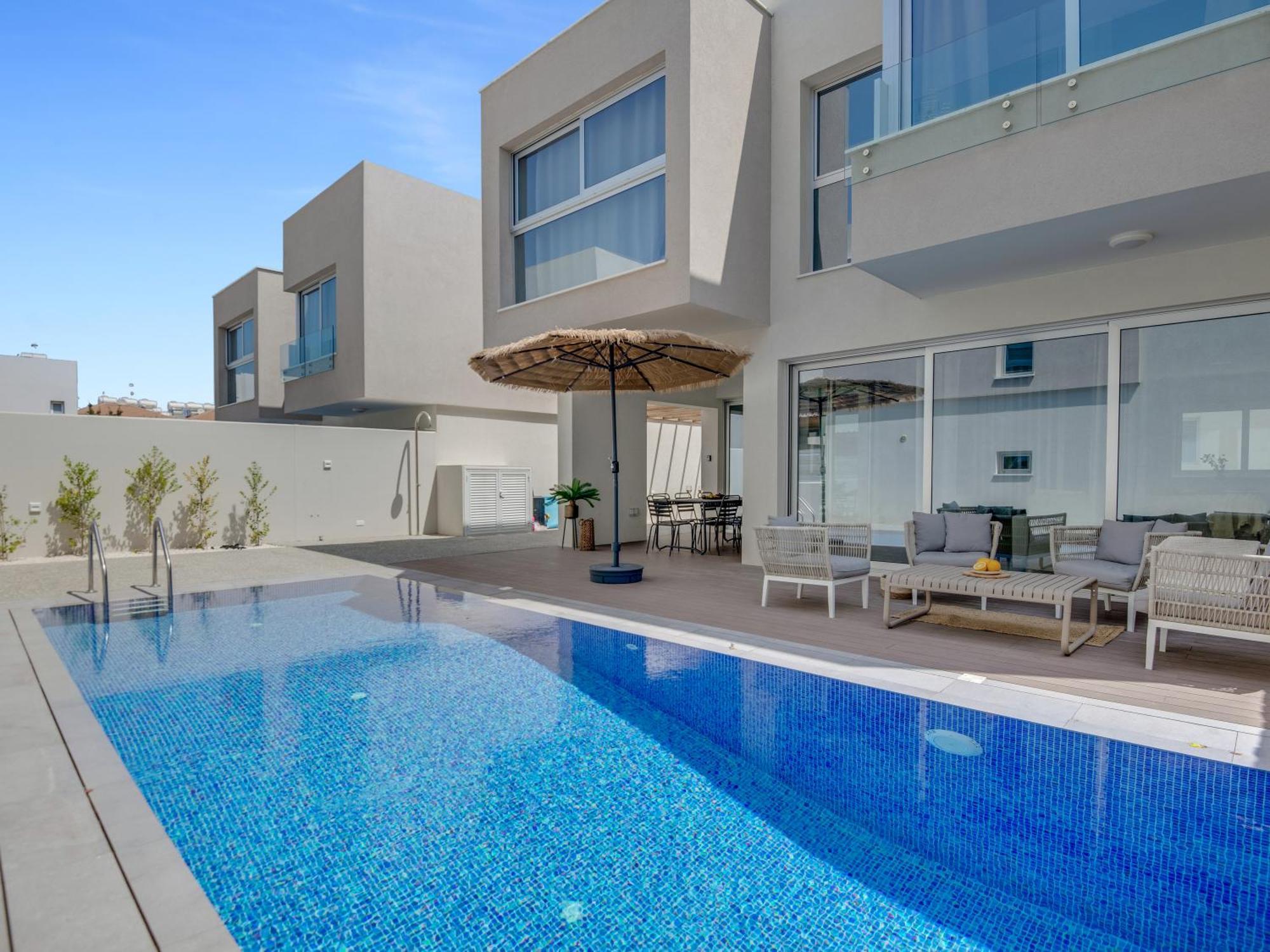 Sanders Mythical Blue Villas باراليمني المظهر الخارجي الصورة